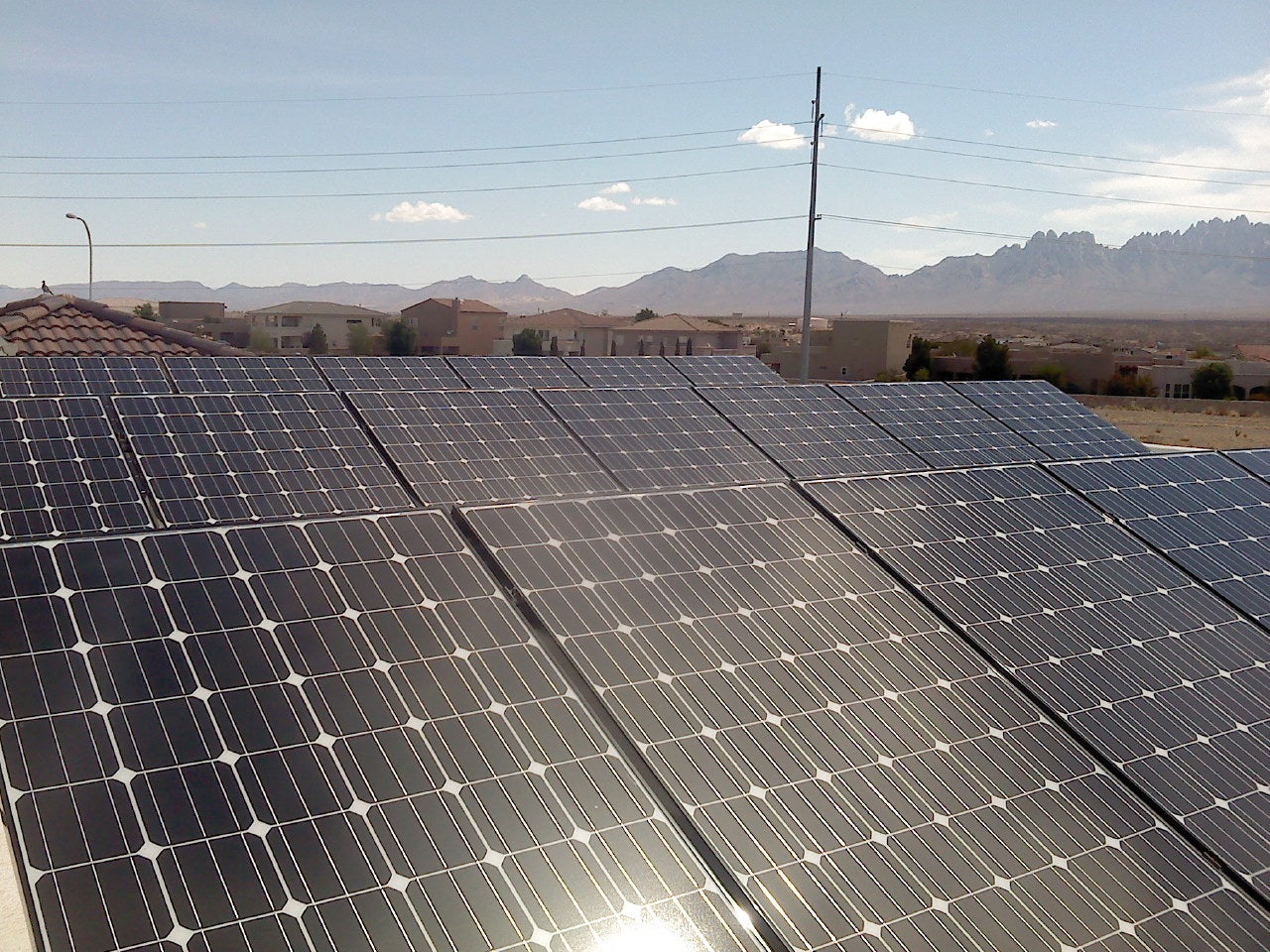 A Sunspot Solar PV system in front of the Organ Mountains.