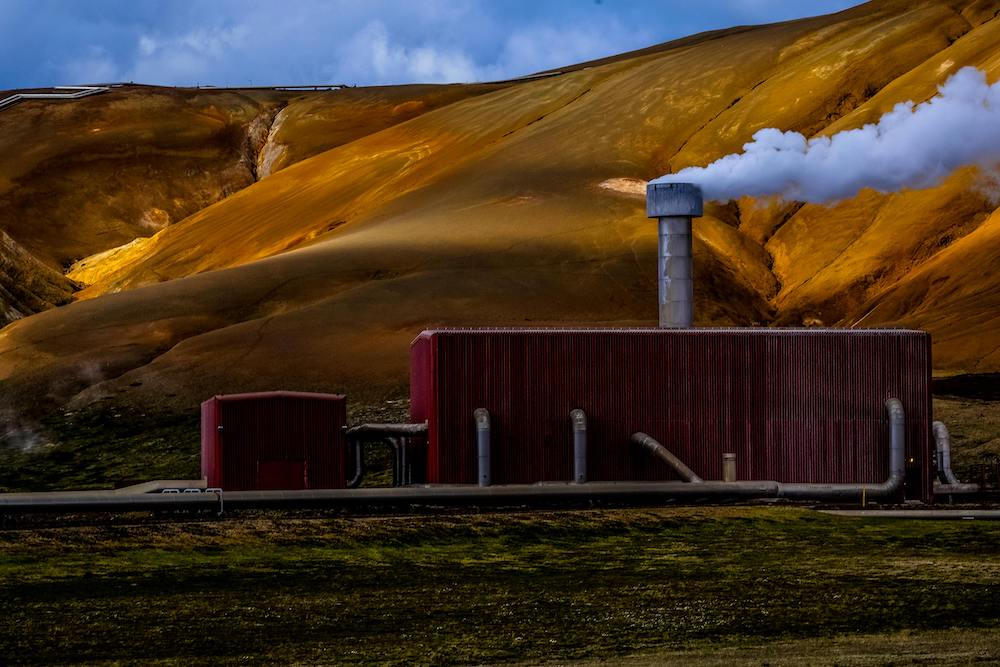Geothermal energy pros and cons